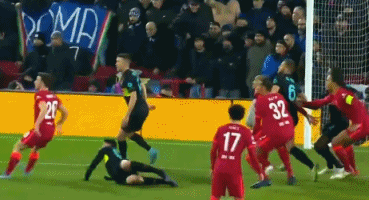 曼联第一季度总营收为1.403亿英镑，较去年同期有所下降