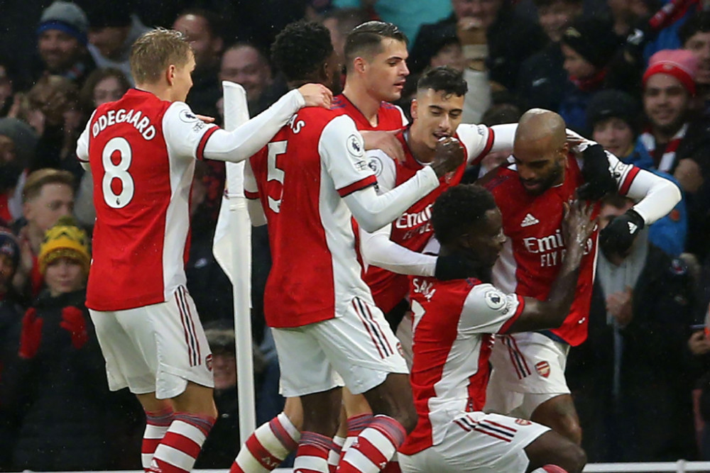 下半场爆发！约翰逊全场18中9，得到29分12板12助