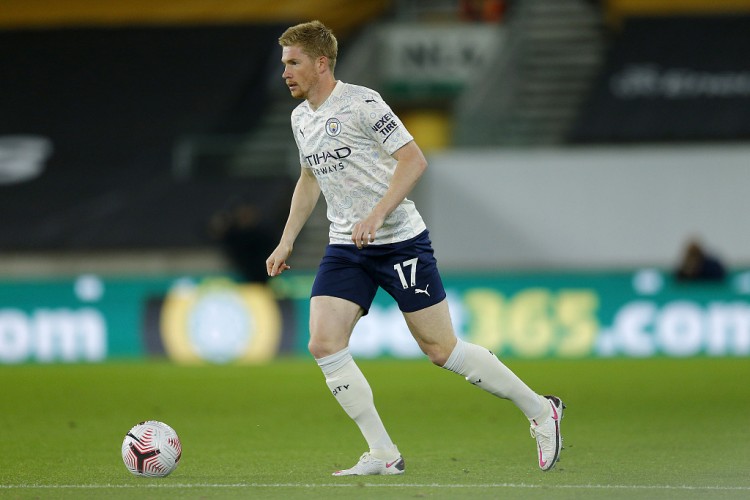 琼斯：奎因能看到很多中锋看不到的机会，让所有人参与进攻