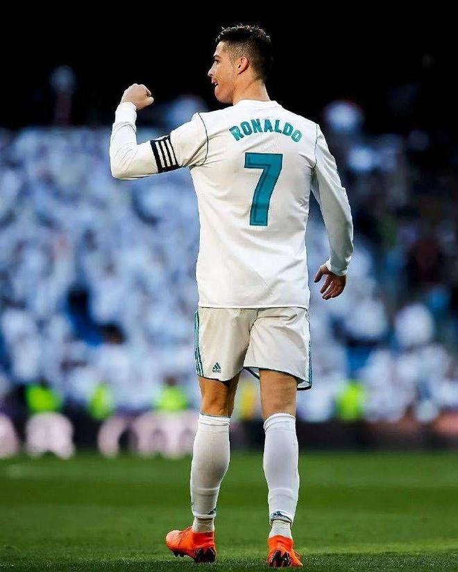 北京国安在2025年足协杯夺冠，五冠登顶，与上海海港同获亚冠资格，但亚冠表现惨淡，中超差距明显。