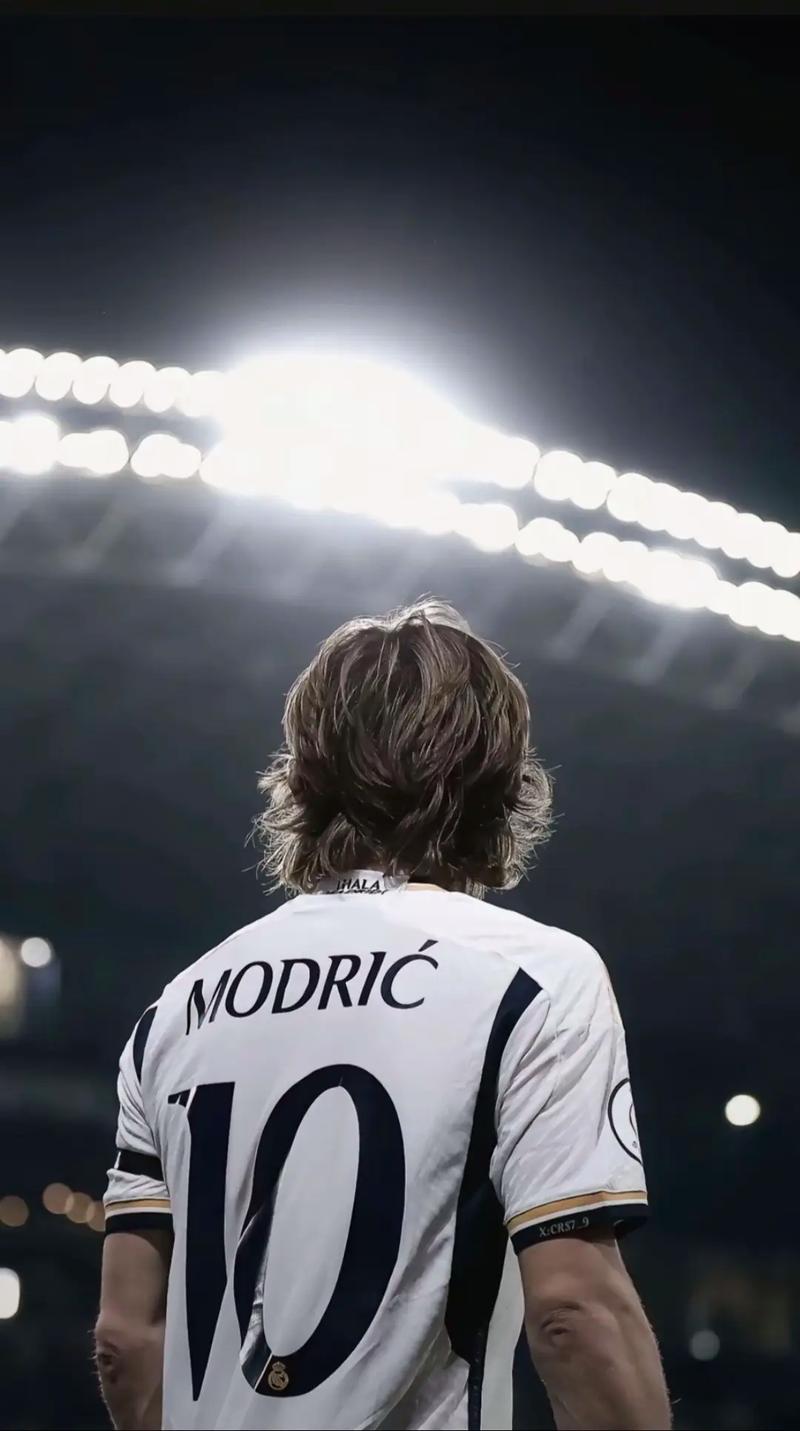 记者：伯恩利正就引进纽卡门将杜布拉夫卡进行谈判