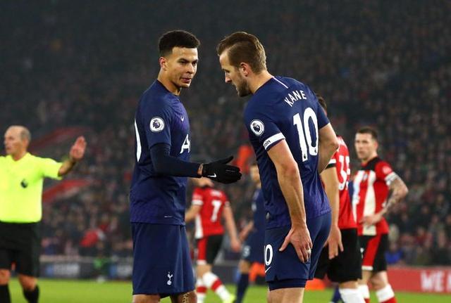 官方：西汉姆联免签原纽卡前锋威尔逊，双方签约1年