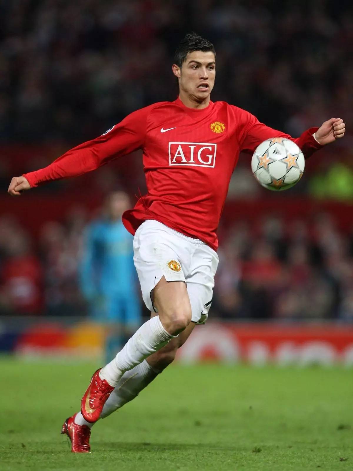 贝恩&卡特半场合计12中2，魔术主场落后背靠背马刺的9分